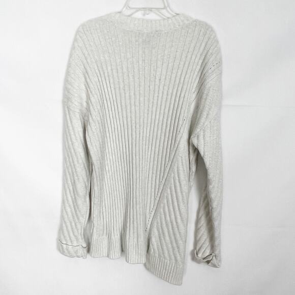 Simply Vera Vera Wang Metallic Gray Pullover Sweater Size Large - Picture 6 of 11